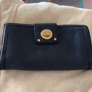Marc Jacobs wallet in navy
